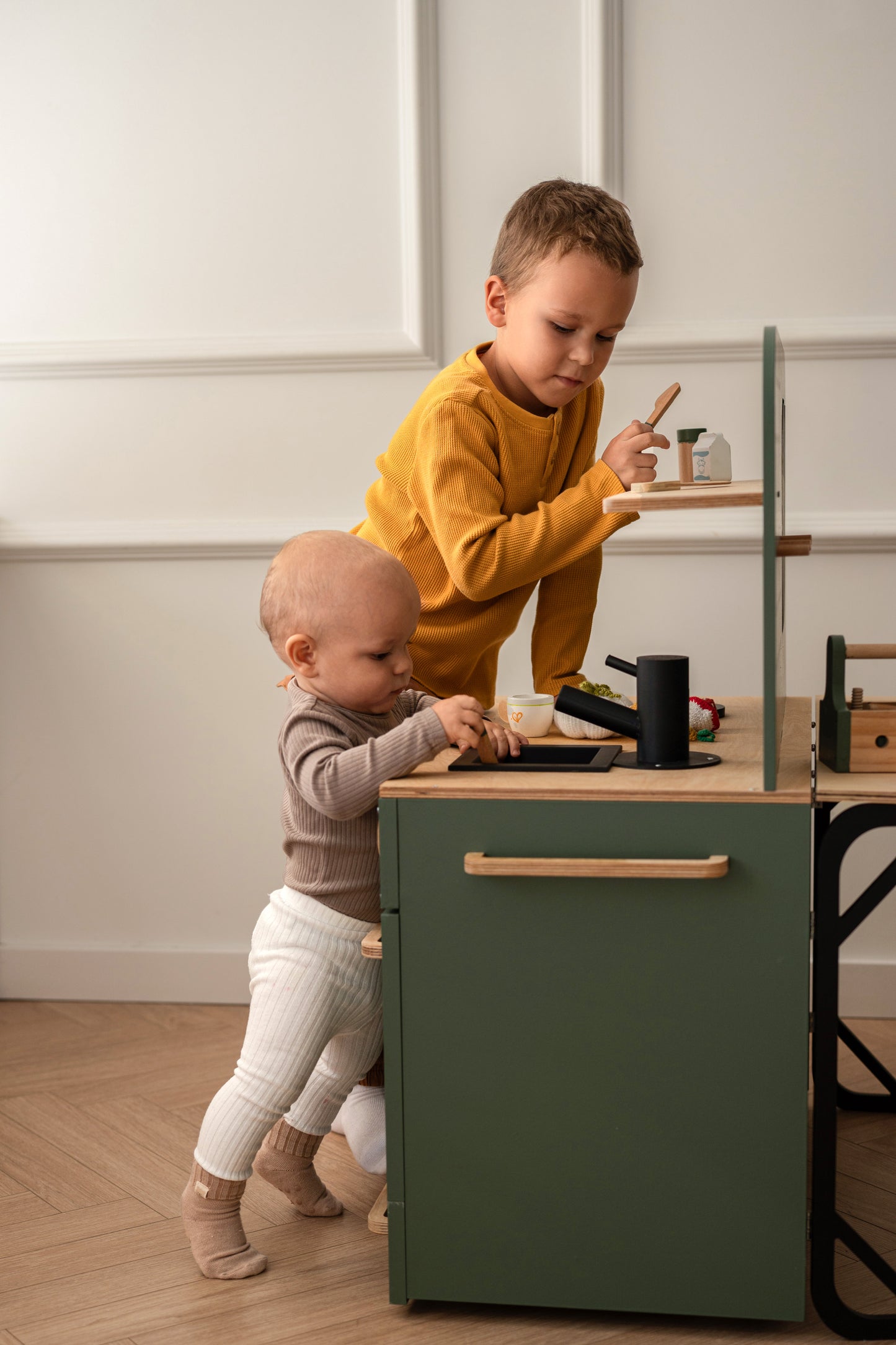 Drewniana kuchnia & warsztat 3w1